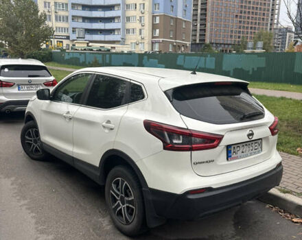 Белый Ниссан Кашкай, объемом двигателя 1.2 л и пробегом 82 тыс. км за 14300 $, фото 2 на Automoto.ua