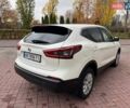 Белый Ниссан Кашкай, объемом двигателя 1.2 л и пробегом 161 тыс. км за 11900 $, фото 5 на Automoto.ua