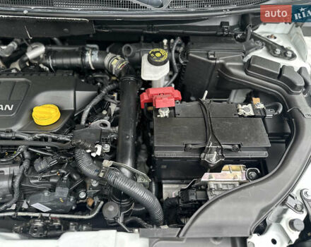 Белый Ниссан Кашкай, объемом двигателя 1.6 л и пробегом 245 тыс. км за 14800 $, фото 27 на Automoto.ua