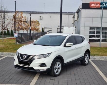 Белый Ниссан Кашкай, объемом двигателя 1.2 л и пробегом 178 тыс. км за 12800 $, фото 5 на Automoto.ua