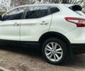 Белый Ниссан Кашкай, объемом двигателя 1.6 л и пробегом 198 тыс. км за 14888 $, фото 4 на Automoto.ua