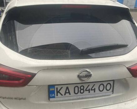 Белый Ниссан Кашкай, объемом двигателя 1.2 л и пробегом 171 тыс. км за 13000 $, фото 17 на Automoto.ua