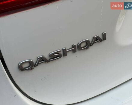 Белый Ниссан Кашкай, объемом двигателя 1.2 л и пробегом 113 тыс. км за 10950 $, фото 21 на Automoto.ua