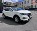 Белый Ниссан Кашкай, объемом двигателя 1.2 л и пробегом 187 тыс. км за 11200 $, фото 6 на Automoto.ua
