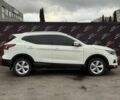 Белый Ниссан Кашкай, объемом двигателя 1.2 л и пробегом 143 тыс. км за 15000 $, фото 3 на Automoto.ua
