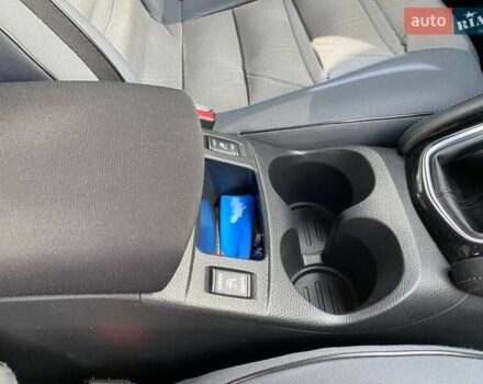 Белый Ниссан Кашкай, объемом двигателя 1.2 л и пробегом 70 тыс. км за 15500 $, фото 14 на Automoto.ua