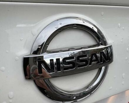 Белый Ниссан Кашкай, объемом двигателя 1.2 л и пробегом 143 тыс. км за 15000 $, фото 8 на Automoto.ua