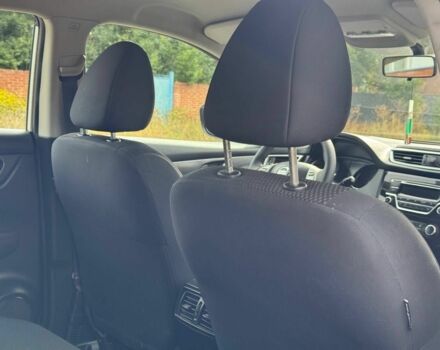 Білий Ніссан Кашкай, об'ємом двигуна 1.2 л та пробігом 112 тис. км за 11850 $, фото 17 на Automoto.ua