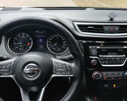 Белый Ниссан Кашкай, объемом двигателя 1.2 л и пробегом 42 тыс. км за 18200 $, фото 9 на Automoto.ua