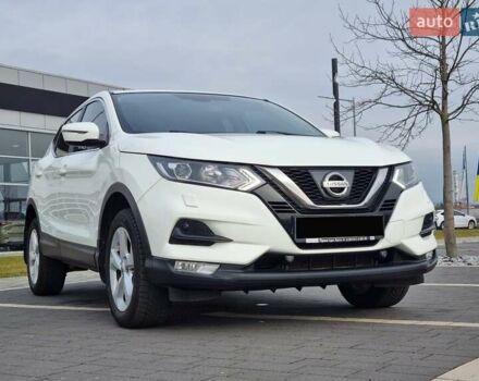 Белый Ниссан Кашкай, объемом двигателя 1.2 л и пробегом 178 тыс. км за 12800 $, фото 9 на Automoto.ua