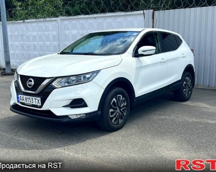 Белый Ниссан Кашкай, объемом двигателя 1.2 л и пробегом 200 тыс. км за 10999 $, фото 5 на Automoto.ua