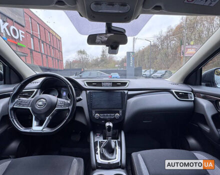 Белый Ниссан Кашкай, объемом двигателя 1.2 л и пробегом 92 тыс. км за 15900 $, фото 14 на Automoto.ua