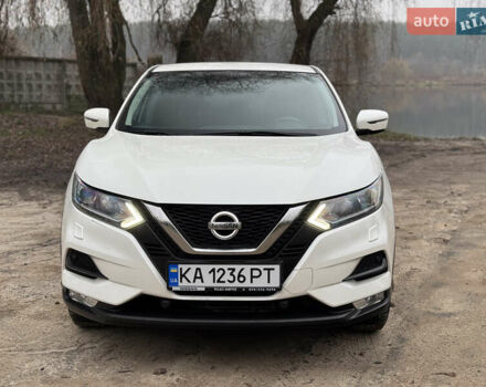 Белый Ниссан Кашкай, объемом двигателя 1.2 л и пробегом 76 тыс. км за 13300 $, фото 1 на Automoto.ua
