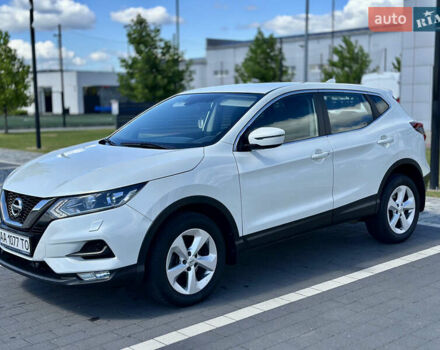 Белый Ниссан Кашкай, объемом двигателя 1.2 л и пробегом 133 тыс. км за 13900 $, фото 19 на Automoto.ua