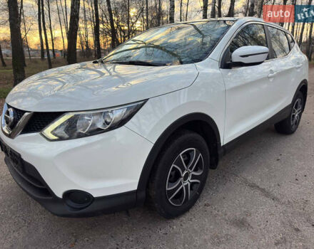 Белый Ниссан Кашкай, объемом двигателя 1.2 л и пробегом 113 тыс. км за 10950 $, фото 10 на Automoto.ua