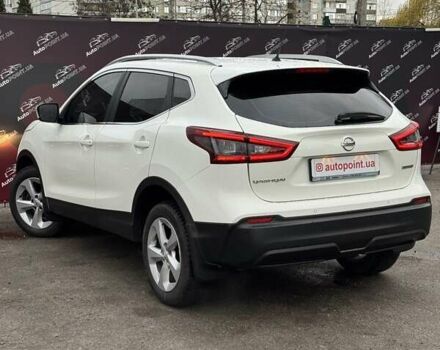 Белый Ниссан Кашкай, объемом двигателя 1.2 л и пробегом 143 тыс. км за 15000 $, фото 7 на Automoto.ua