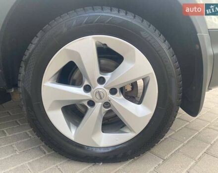 Білий Ніссан Кашкай, об'ємом двигуна 2 л та пробігом 139 тис. км за 19000 $, фото 14 на Automoto.ua