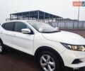 Белый Ниссан Кашкай, объемом двигателя 1.2 л и пробегом 74 тыс. км за 17500 $, фото 5 на Automoto.ua