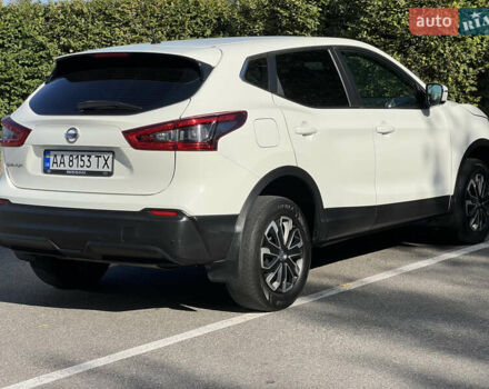 Білий Ніссан Кашкай, об'ємом двигуна 1.2 л та пробігом 205 тис. км за 11500 $, фото 44 на Automoto.ua