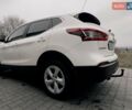 Белый Ниссан Кашкай, объемом двигателя 1.6 л и пробегом 64 тыс. км за 17999 $, фото 7 на Automoto.ua