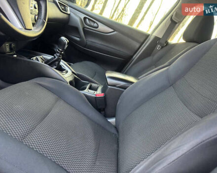 Белый Ниссан Кашкай, объемом двигателя 1.2 л и пробегом 113 тыс. км за 10950 $, фото 28 на Automoto.ua