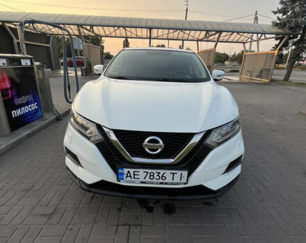 Белый Ниссан Кашкай, объемом двигателя 1.2 л и пробегом 157 тыс. км за 12500 $, фото 1 на Automoto.ua