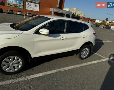 Білий Ніссан Кашкай, об'ємом двигуна 1.2 л та пробігом 108 тис. км за 14950 $, фото 8 на Automoto.ua