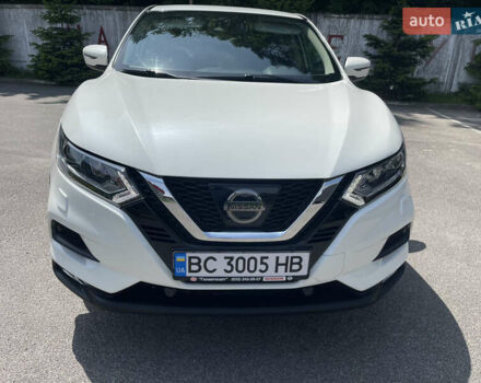 Белый Ниссан Кашкай, объемом двигателя 1.2 л и пробегом 96 тыс. км за 14950 $, фото 7 на Automoto.ua