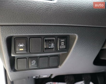 Белый Ниссан Кашкай, объемом двигателя 1.6 л и пробегом 245 тыс. км за 15900 $, фото 20 на Automoto.ua