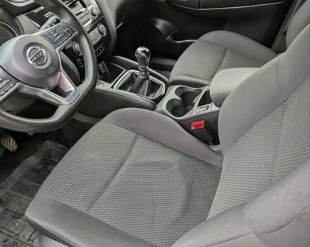 Білий Ніссан Кашкай, об'ємом двигуна 1.2 л та пробігом 130 тис. км за 12200 $, фото 8 на Automoto.ua