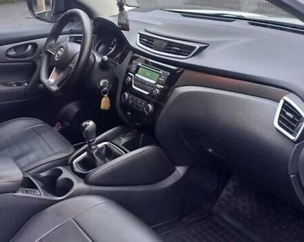 Белый Ниссан Кашкай, объемом двигателя 1.2 л и пробегом 90 тыс. км за 14200 $, фото 1 на Automoto.ua