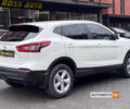 Белый Ниссан Кашкай, объемом двигателя 1.2 л и пробегом 92 тыс. км за 15900 $, фото 5 на Automoto.ua