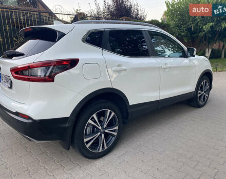 Белый Ниссан Кашкай, объемом двигателя 1.6 л и пробегом 92 тыс. км за 19950 $, фото 10 на Automoto.ua