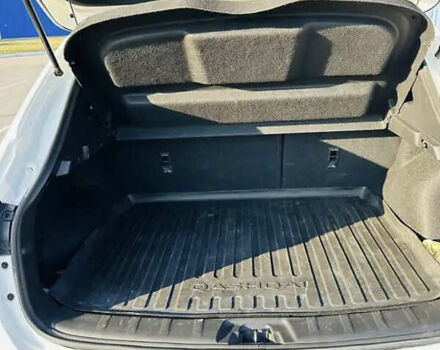 Белый Ниссан Кашкай, объемом двигателя 1.2 л и пробегом 100 тыс. км за 12900 $, фото 17 на Automoto.ua