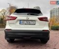Белый Ниссан Кашкай, объемом двигателя 1.2 л и пробегом 161 тыс. км за 11900 $, фото 4 на Automoto.ua