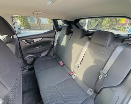 Белый Ниссан Кашкай, объемом двигателя 1.2 л и пробегом 130 тыс. км за 12300 $, фото 14 на Automoto.ua