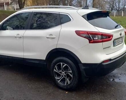 Белый Ниссан Кашкай, объемом двигателя 1.2 л и пробегом 90 тыс. км за 14200 $, фото 8 на Automoto.ua