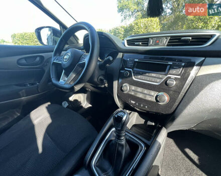 Білий Ніссан Кашкай, об'ємом двигуна 1.2 л та пробігом 205 тис. км за 11500 $, фото 32 на Automoto.ua