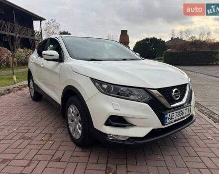 Белый Ниссан Кашкай, объемом двигателя 1.2 л и пробегом 161 тыс. км за 11900 $, фото 9 на Automoto.ua