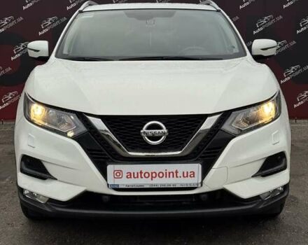 Белый Ниссан Кашкай, объемом двигателя 1.2 л и пробегом 143 тыс. км за 15000 $, фото 1 на Automoto.ua