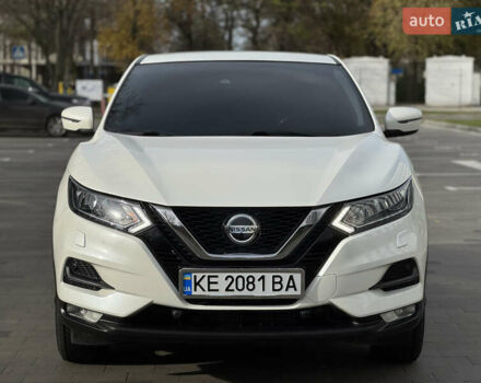 Белый Ниссан Кашкай, объемом двигателя 2 л и пробегом 126 тыс. км за 17000 $, фото 2 на Automoto.ua