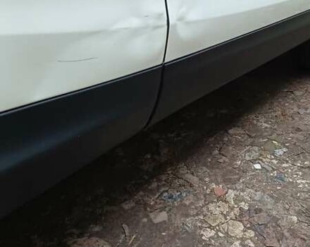 Білий Ніссан Кашкай, об'ємом двигуна 1.6 л та пробігом 75 тис. км за 21000 $, фото 2 на Automoto.ua