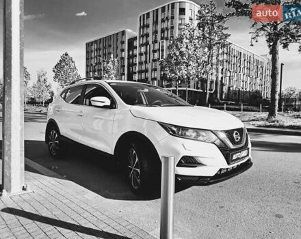 Белый Ниссан Кашкай, объемом двигателя 1.5 л и пробегом 117 тыс. км за 15990 $, фото 26 на Automoto.ua