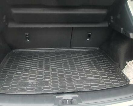 Белый Ниссан Кашкай, объемом двигателя 1.2 л и пробегом 43 тыс. км за 18800 $, фото 17 на Automoto.ua