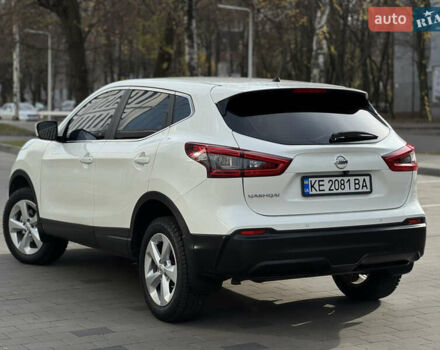 Белый Ниссан Кашкай, объемом двигателя 2 л и пробегом 126 тыс. км за 17000 $, фото 3 на Automoto.ua