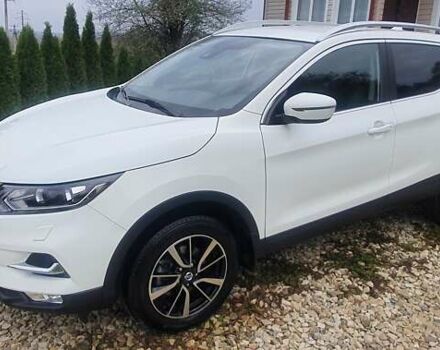 Белый Ниссан Кашкай, объемом двигателя 1.2 л и пробегом 43 тыс. км за 18800 $, фото 6 на Automoto.ua