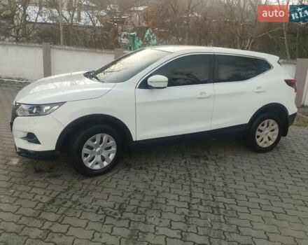 Ніссан Кашкай 2019 у Чернівцях на Automoto.ua Білий Ніссан Кашкай, об'ємом двигуна 1.2 л та пробігом 109 тис. км за 14500 $, фото 2 на Automoto.ua