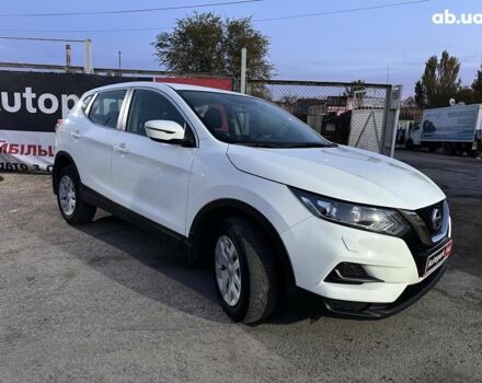 Белый Ниссан Кашкай, объемом двигателя 1.6 л и пробегом 130 тыс. км за 17790 $, фото 8 на Automoto.ua