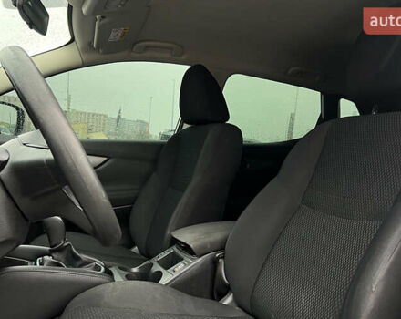 Белый Ниссан Кашкай, объемом двигателя 1.6 л и пробегом 66 тыс. км за 21500 $, фото 6 на Automoto.ua