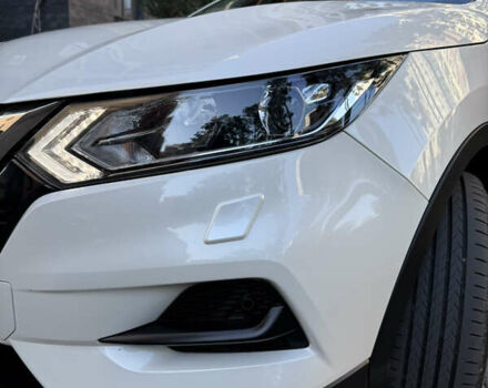 Белый Ниссан Кашкай, объемом двигателя 1.6 л и пробегом 105 тыс. км за 19900 $, фото 44 на Automoto.ua